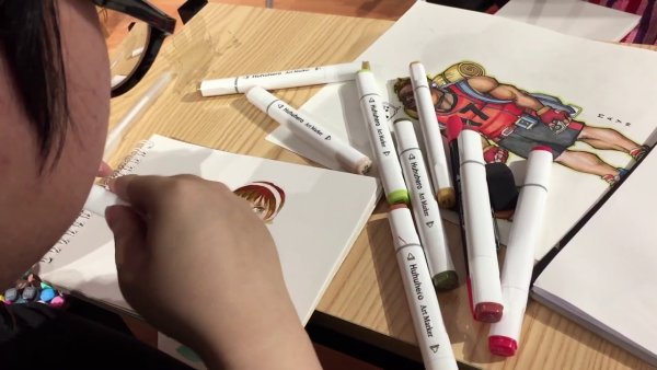 Рисунки маркерами Touch Raven