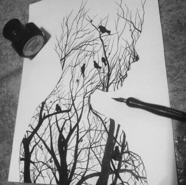 Зарисовки черной ручкой