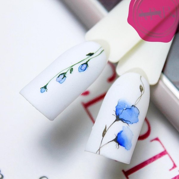 Маникюр акриловыми красками