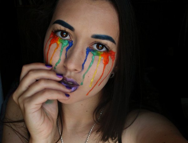 Макияж красками