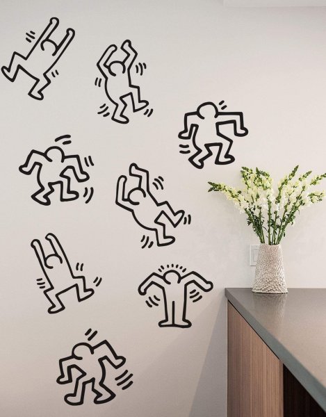 Дудлы на стене