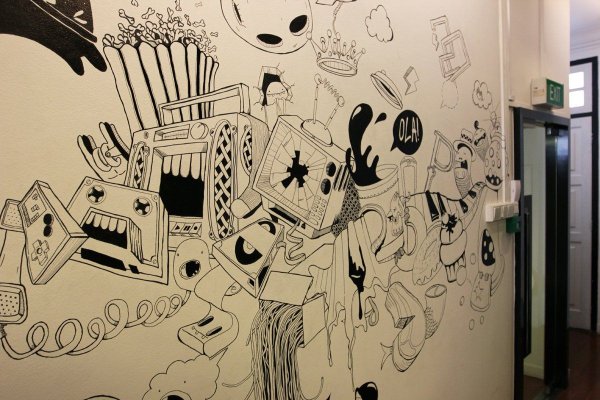 Скетчи на стену