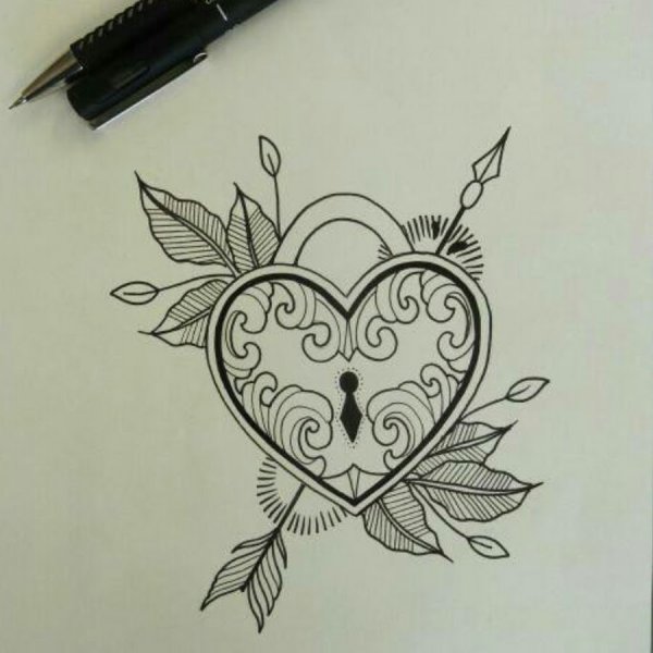 Красивое сердце ручкой