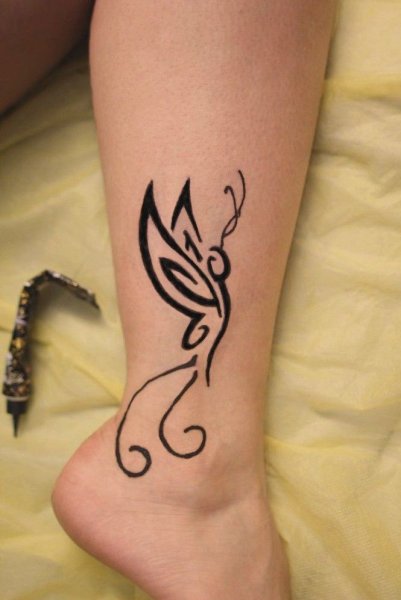 Маленькие тату на стопе