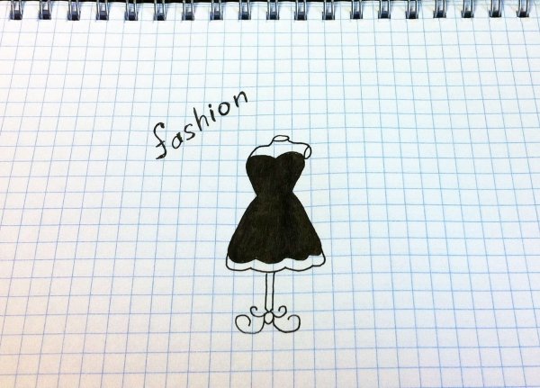 Тетрадь и ручка