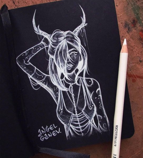 Рисование на черной бумаге