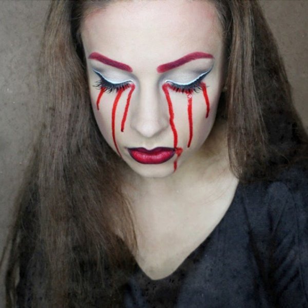 Милый макияж на Хэллоуин для девочек