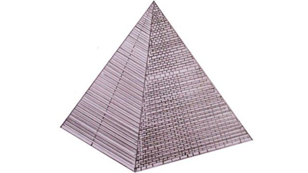 Пирамида карандашом