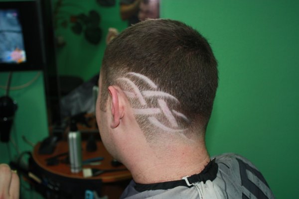 Рисунки на голове