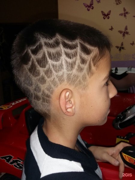 Детские стрижки с узорами