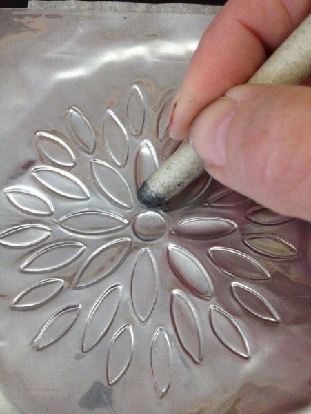 Чеканка на фольге