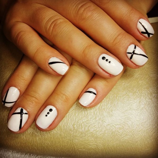 Лёгкий маникюр для подростков
