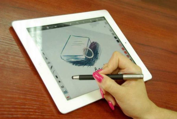 Гравировка на Apple Pencil