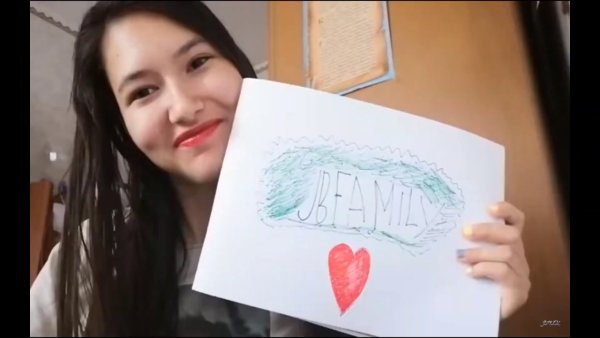 Раскраски девушки в стиле арт