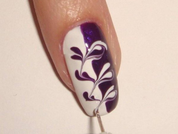 Лёгкие узоры на ногтях