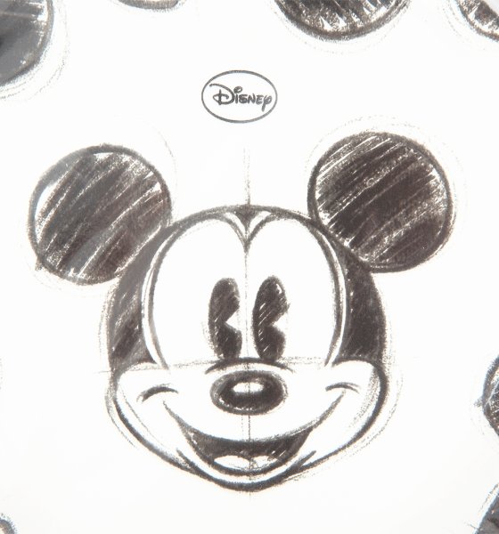Микки Мауса карандашом