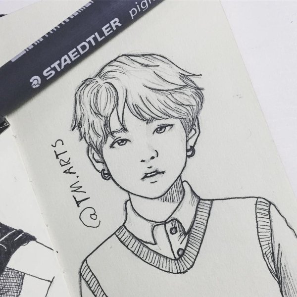 Юнги из BTS рисунок