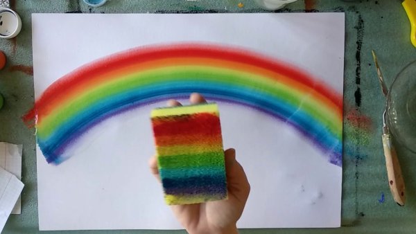 Рисунки радужные лёгкие