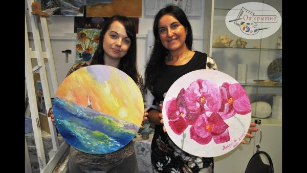 Портреты маслом на круглых холстах