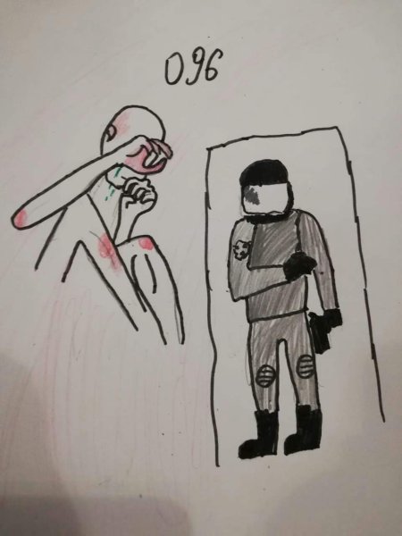 Сиреноголовый против SCP 173