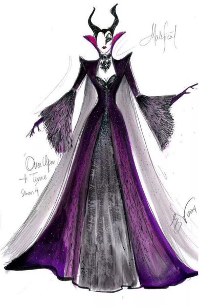 Раскраску Малефисента Анджелина Джоли