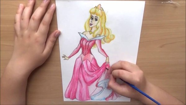 Спящая красавица карандашом