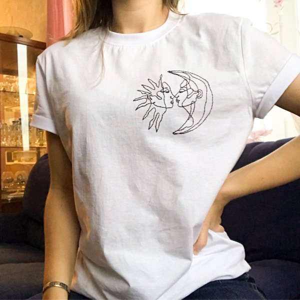 Разрисованная рубашка