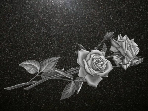 Розы на граните гравировка