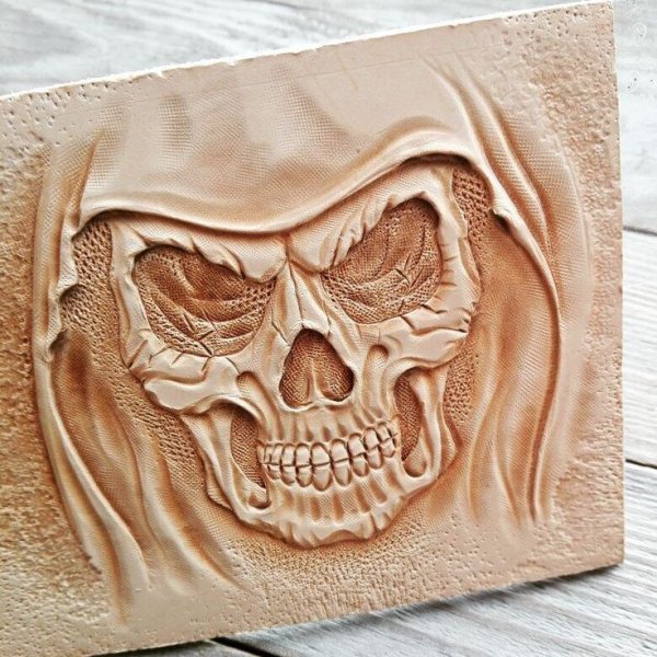 Татуировки гелевыми ручками