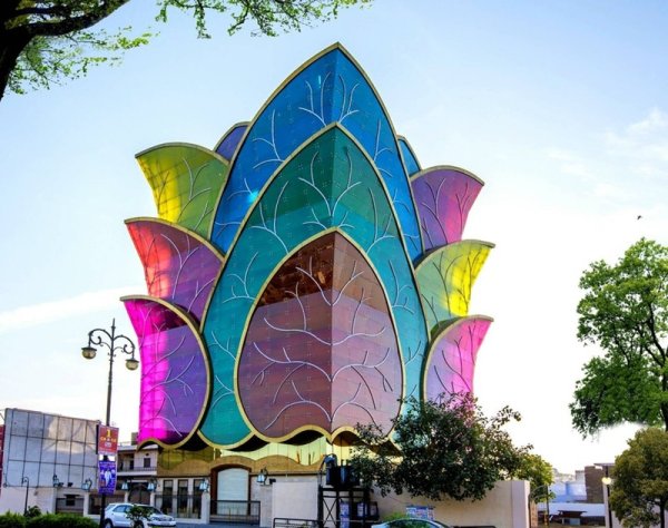 Башня Лотос в Джайпуре