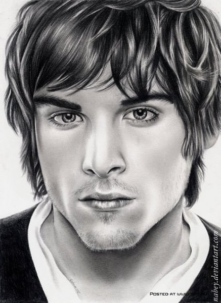 Портрет юноши карандашом