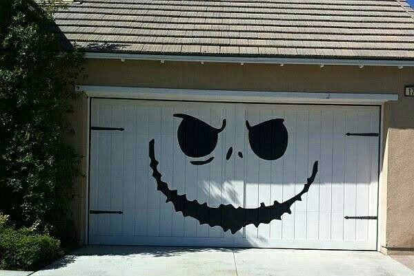 Разрисовать гаражные ворота