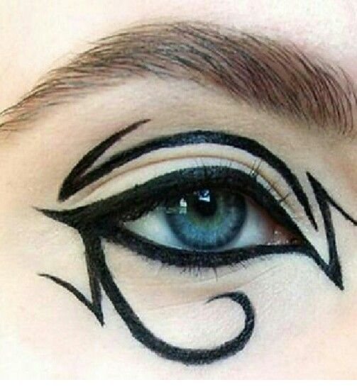 Креативные стрелки на глазах
