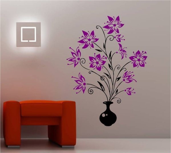 Несложные рисунки на заборе