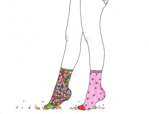 Рисование ног в носках