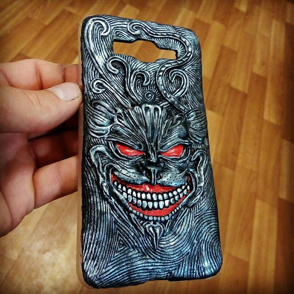 Чехол на iphone 4 от Tikhomirov