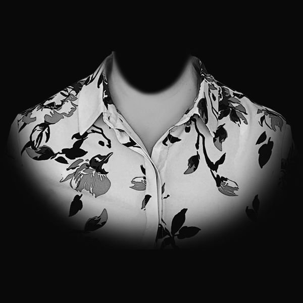 Женская одежда на памятник