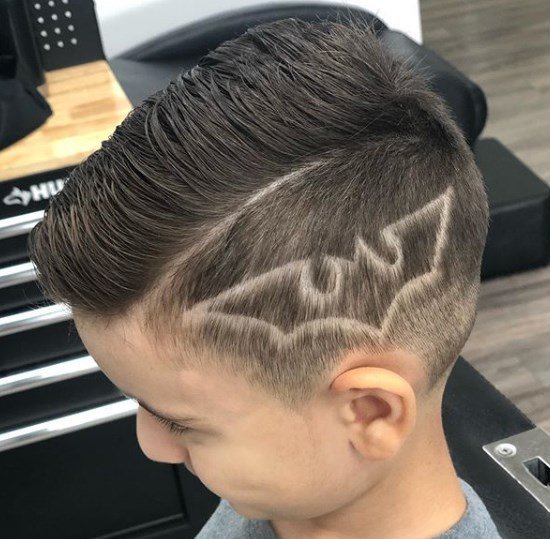 Стрижка для мальчика модная с рисунком
