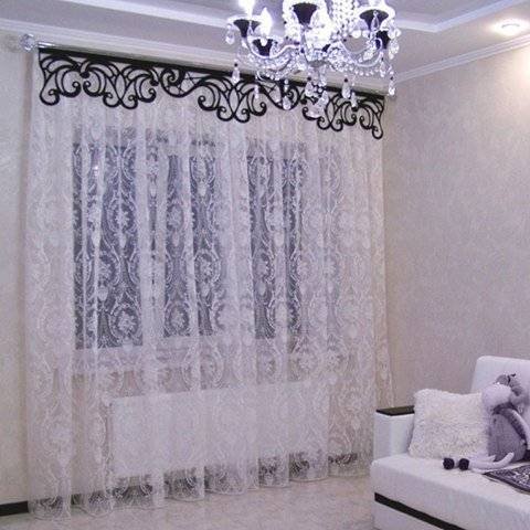 Белая тюль в зал