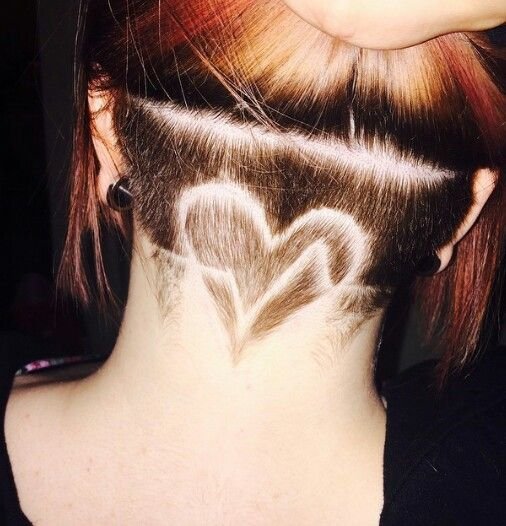 Выбритое сердечко на затылке