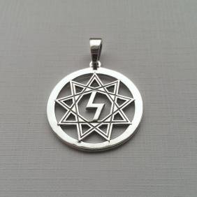 Перуница символ