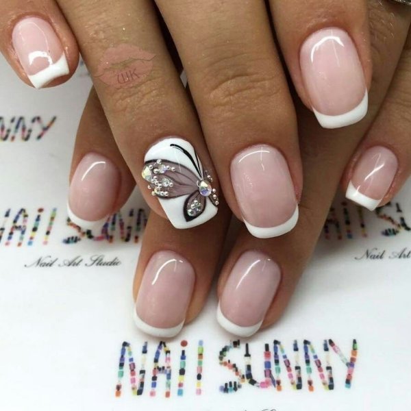 Рисуем руки с кольцом