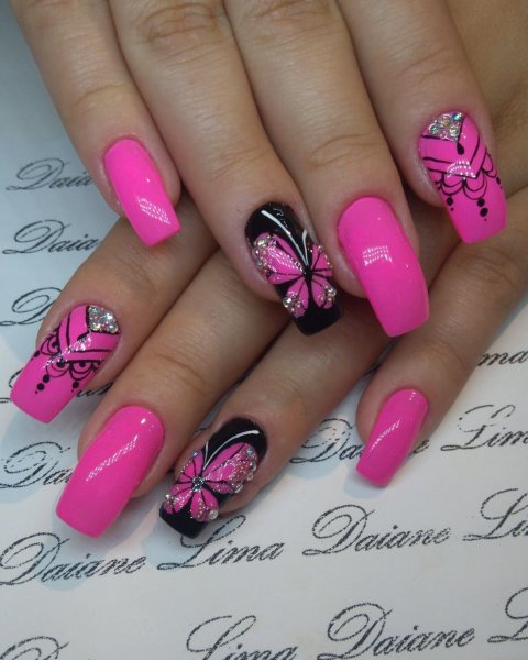 Ногти с цветными разводами