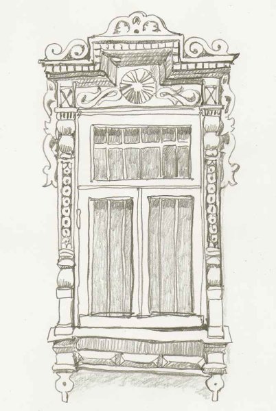 Старинные окна с узорами