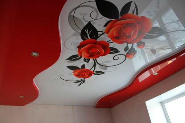 Натяжные потолки с рисунком