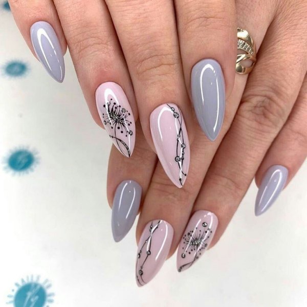 Весенний маникюр на миндальную форму