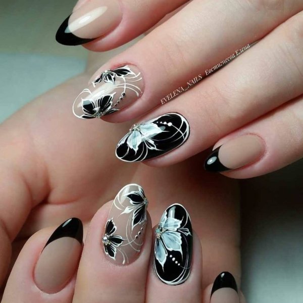 Маникюр с рисунком