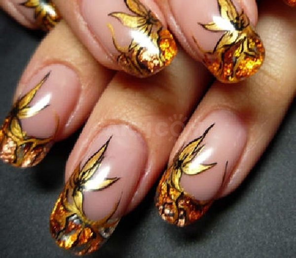 Весенний маникюр на нарощенные ногти