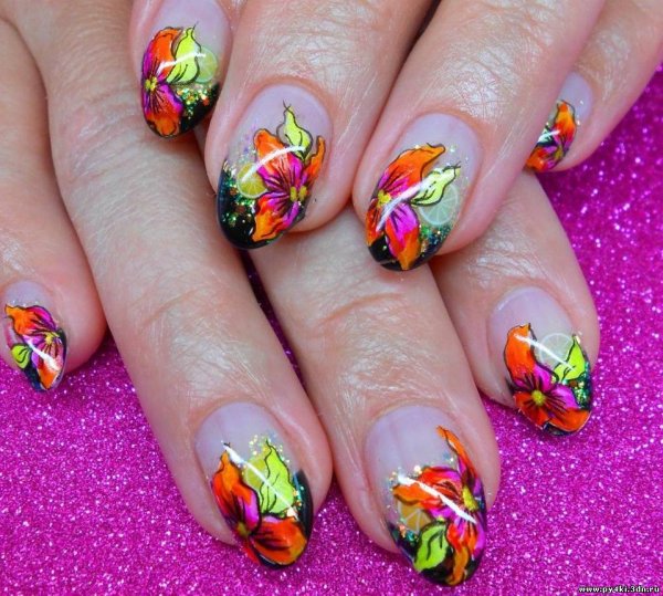 Осенний французский маникюр