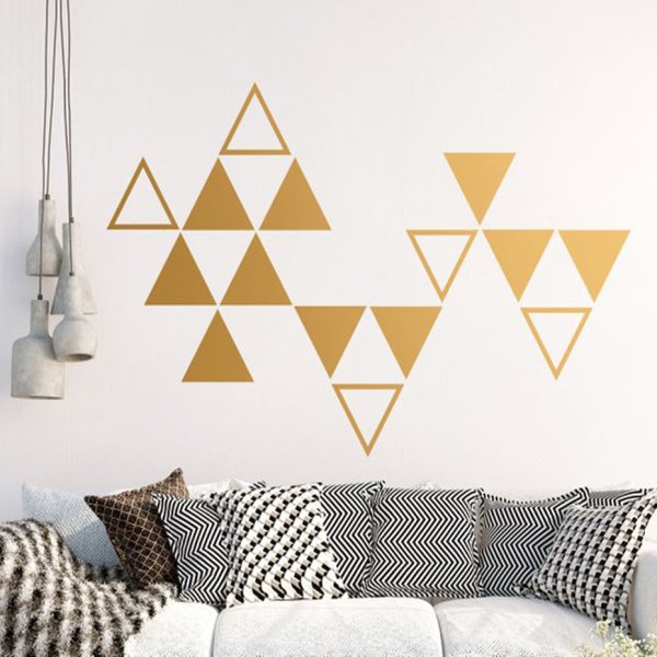 Геометрические фигуры на стене